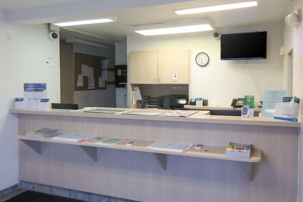 Oyo Hotel South Bend - Campus Interior photo