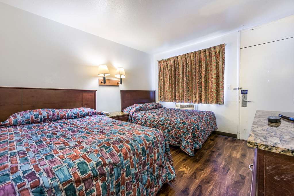 Oyo Hotel South Bend - Campus Room photo