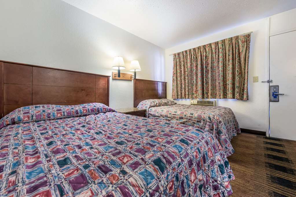 Oyo Hotel South Bend - Campus Room photo